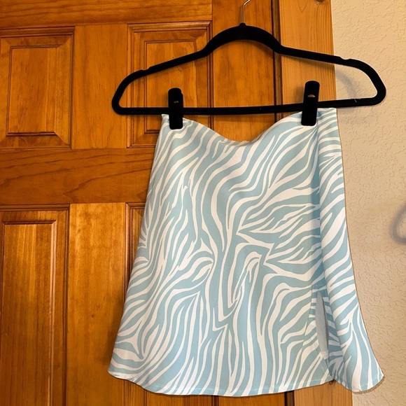 Princess Polly JULIA MINI SKIRT BLUE / WHITE - Picture 5 of 9